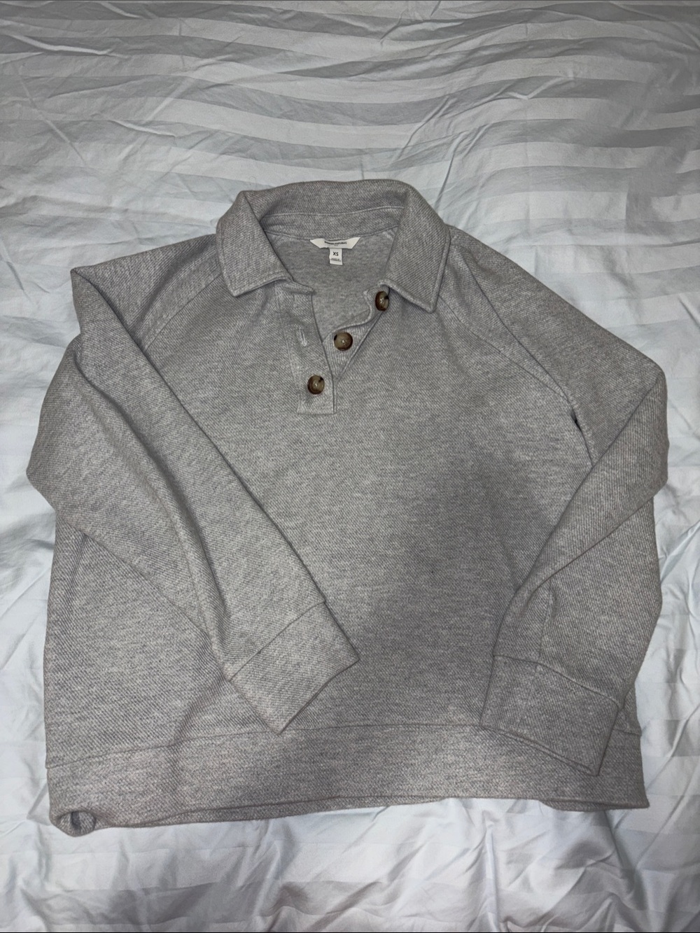 Women’s Banana Republic Grey Sweatshirt